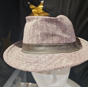 OLÈ Men's Hat
